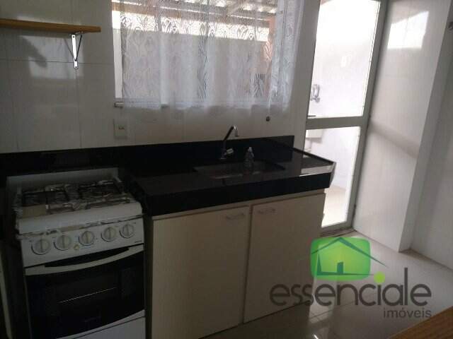 Apartamento 02 Quartos Mobiliado com área privativa no Bairro Cabral - Contagem - MG R$ 2.100,00