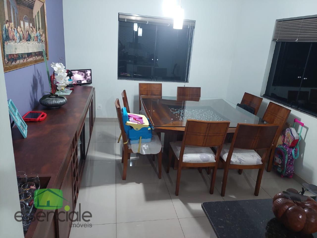 Casa de alto padrão à venda no Granja Ouro Branco, Contagem – 3 suítes, piscina e 10 vagas