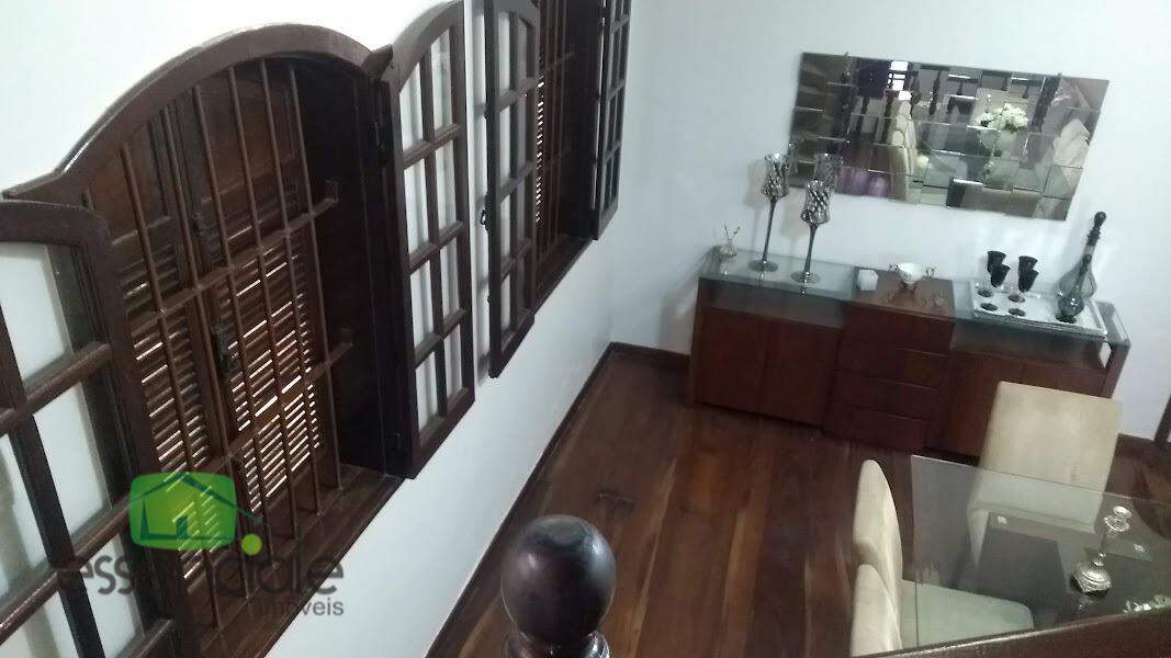 Casa à venda no bairro Vera Cruz, em Contagem - MG