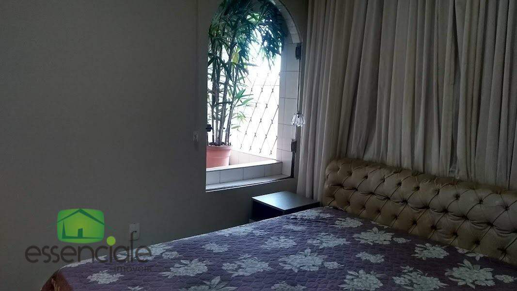 Casa à venda no bairro Vera Cruz, em Contagem - MG