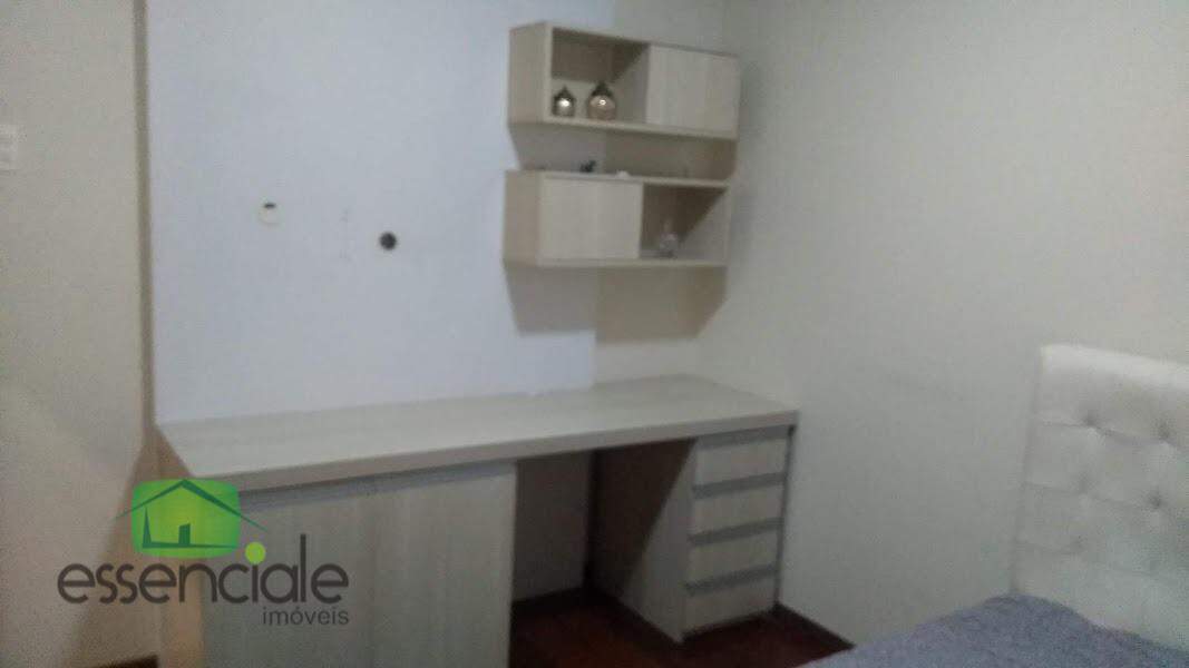 Casa à venda no bairro Vera Cruz, em Contagem - MG