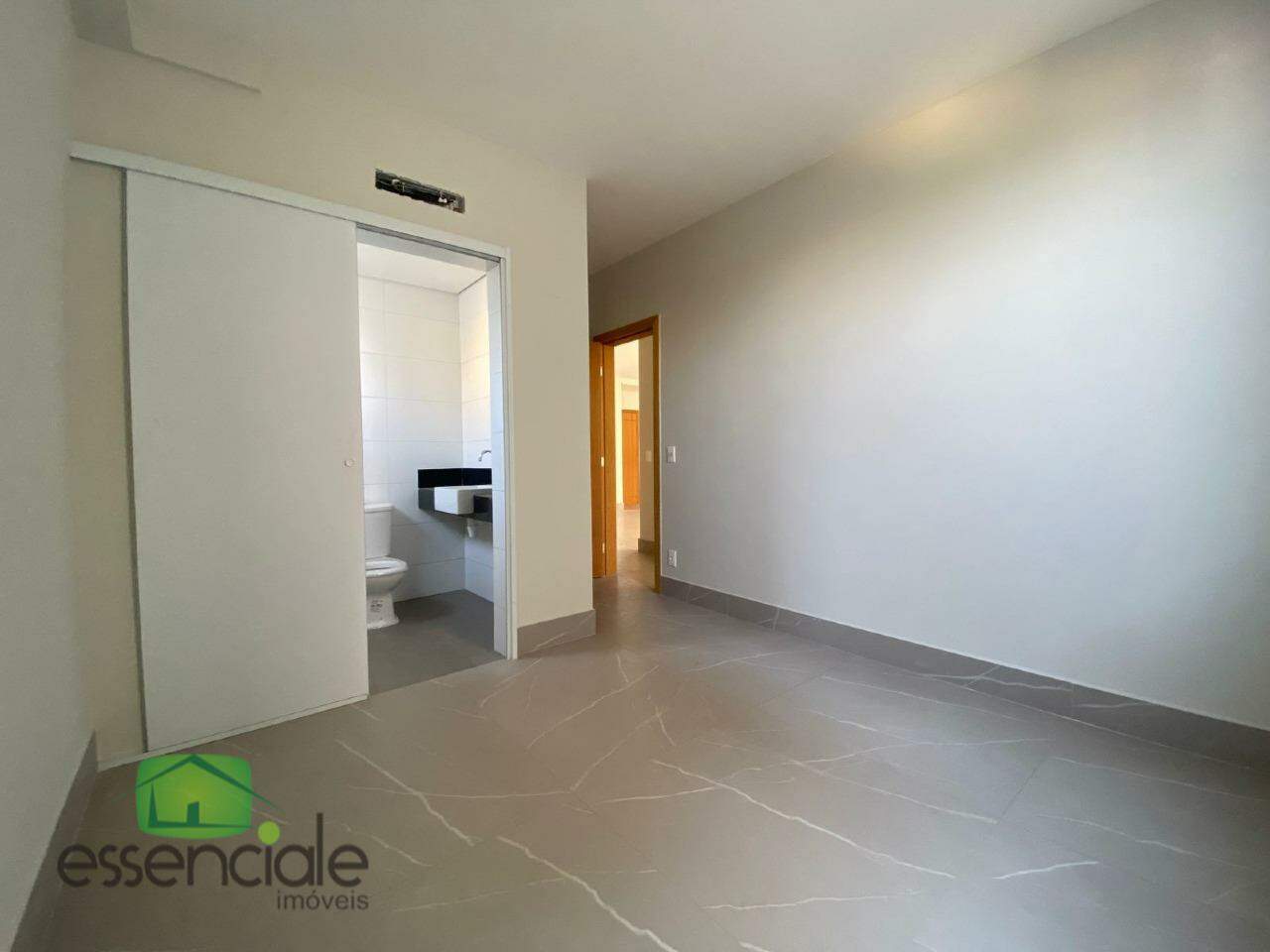 Apartamento com área privativa à venda no bairro Fonte Grande, Contagem – 3 quartos, suíte e 2 vagas