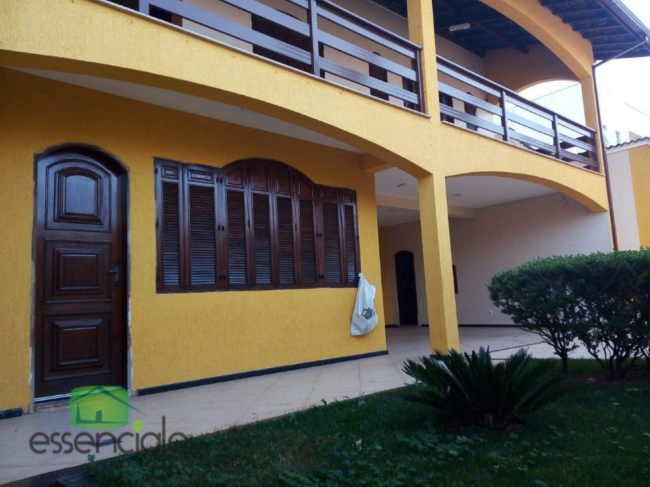 Casa de 4 quartos no bairro Jardim Riacho das Pedras, Contagem MG