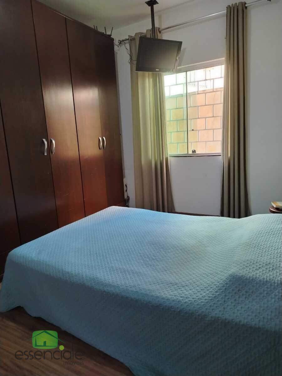 Casa geminada à venda no bairro Novo Eldorado, em Contagem - MG