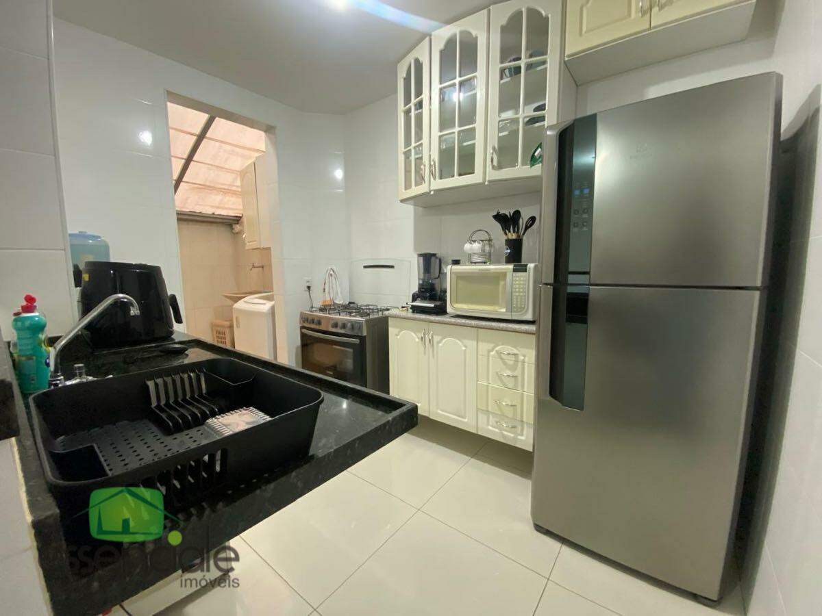 Apartamento térreo, 2 quartos, com área privativa no Santa Maria, Contagem R$ 350.000