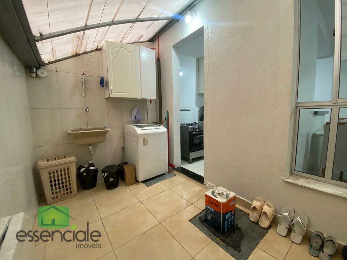 Apartamento térreo, 2 quartos, com área privativa no Santa Maria, Contagem R$ 350.000