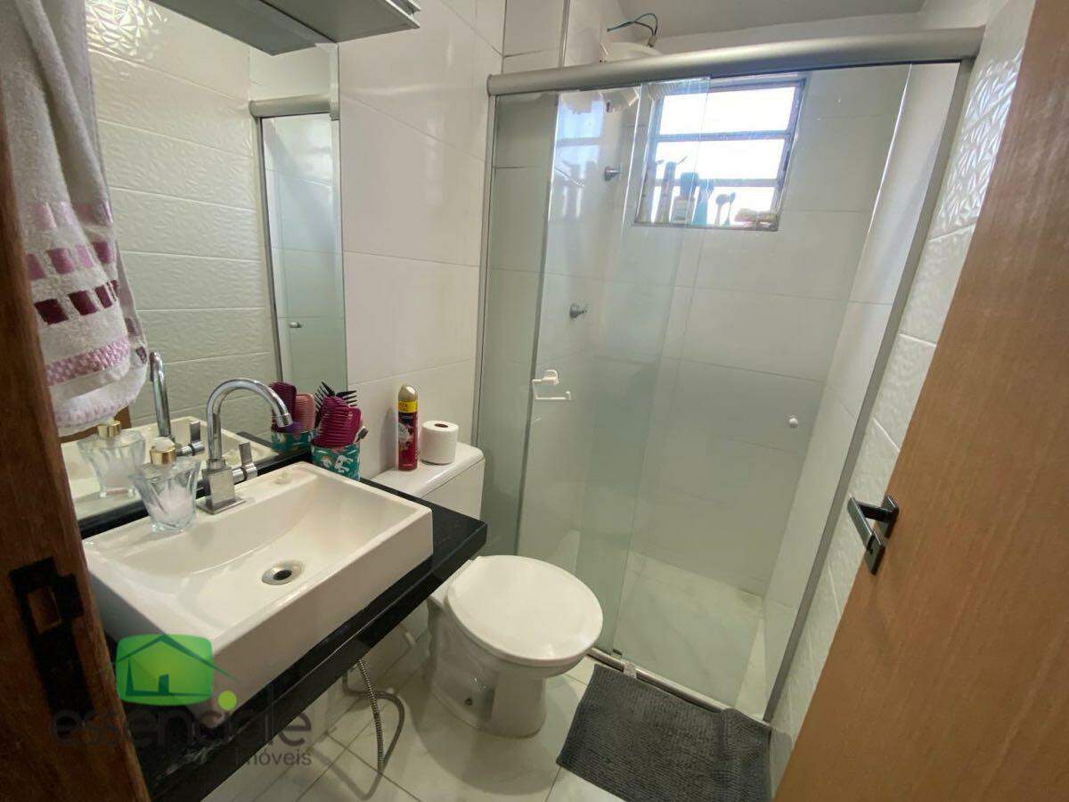 Apartamento térreo, 2 quartos, com área privativa no Santa Maria, Contagem R$ 350.000