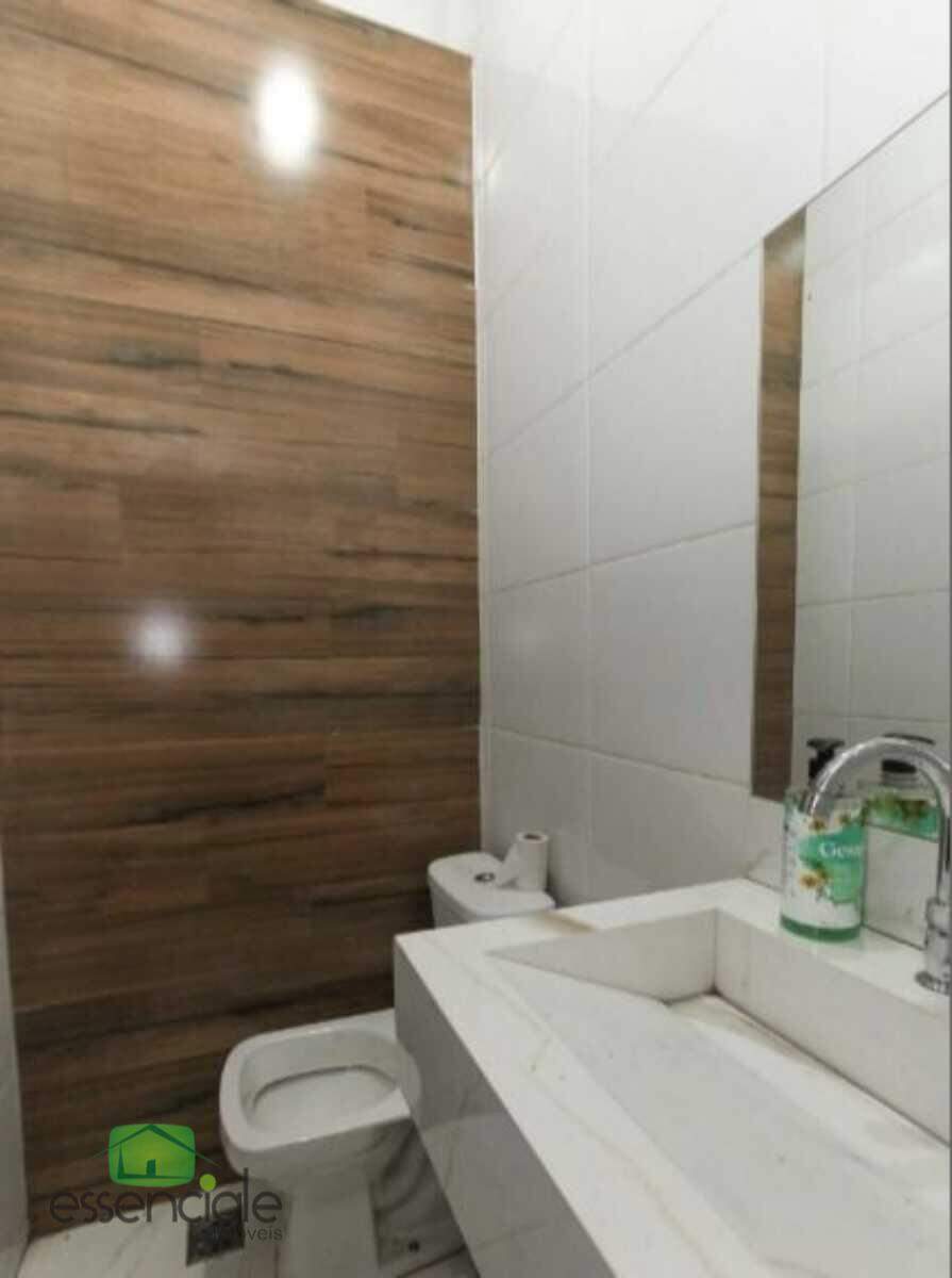 Casa de 180 m² com 3 quartos sendo uma suíte no bairro Industrial a venda por R$ 650.000,00