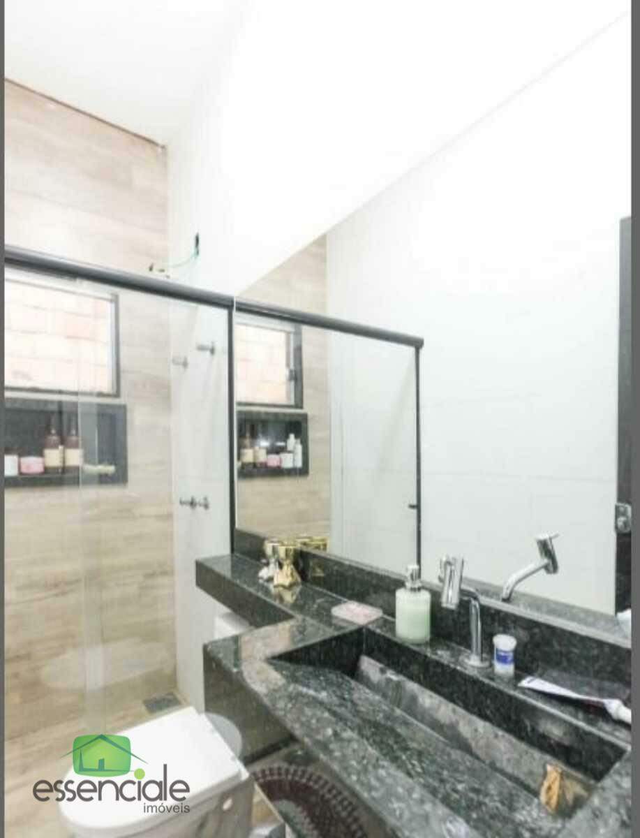 Casa de 180 m² com 3 quartos sendo uma suíte no bairro Industrial a venda por R$ 650.000,00