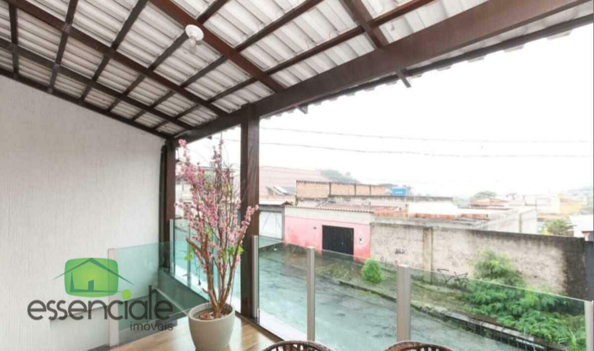 Casa de 180 m² com 3 quartos sendo uma suíte no bairro Industrial a venda por R$ 650.000,00