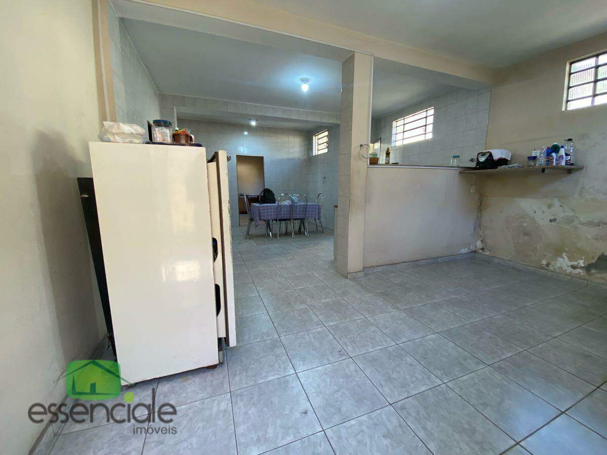Casa com 405 m² e 5 quartos no bairro Novo eldorado à venda por R$ 745.000,00