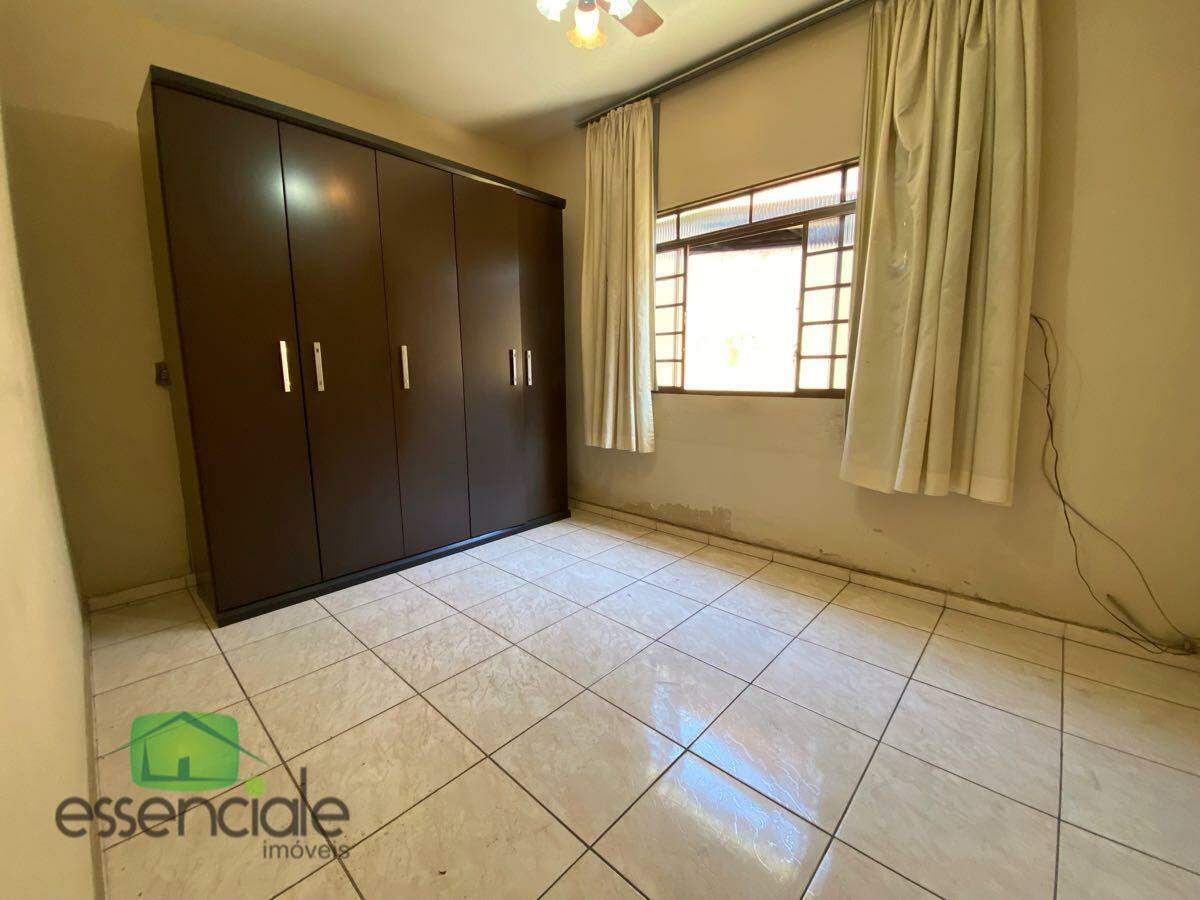 Casa com 405 m² e 5 quartos no bairro Novo eldorado à venda por R$ 745.000,00