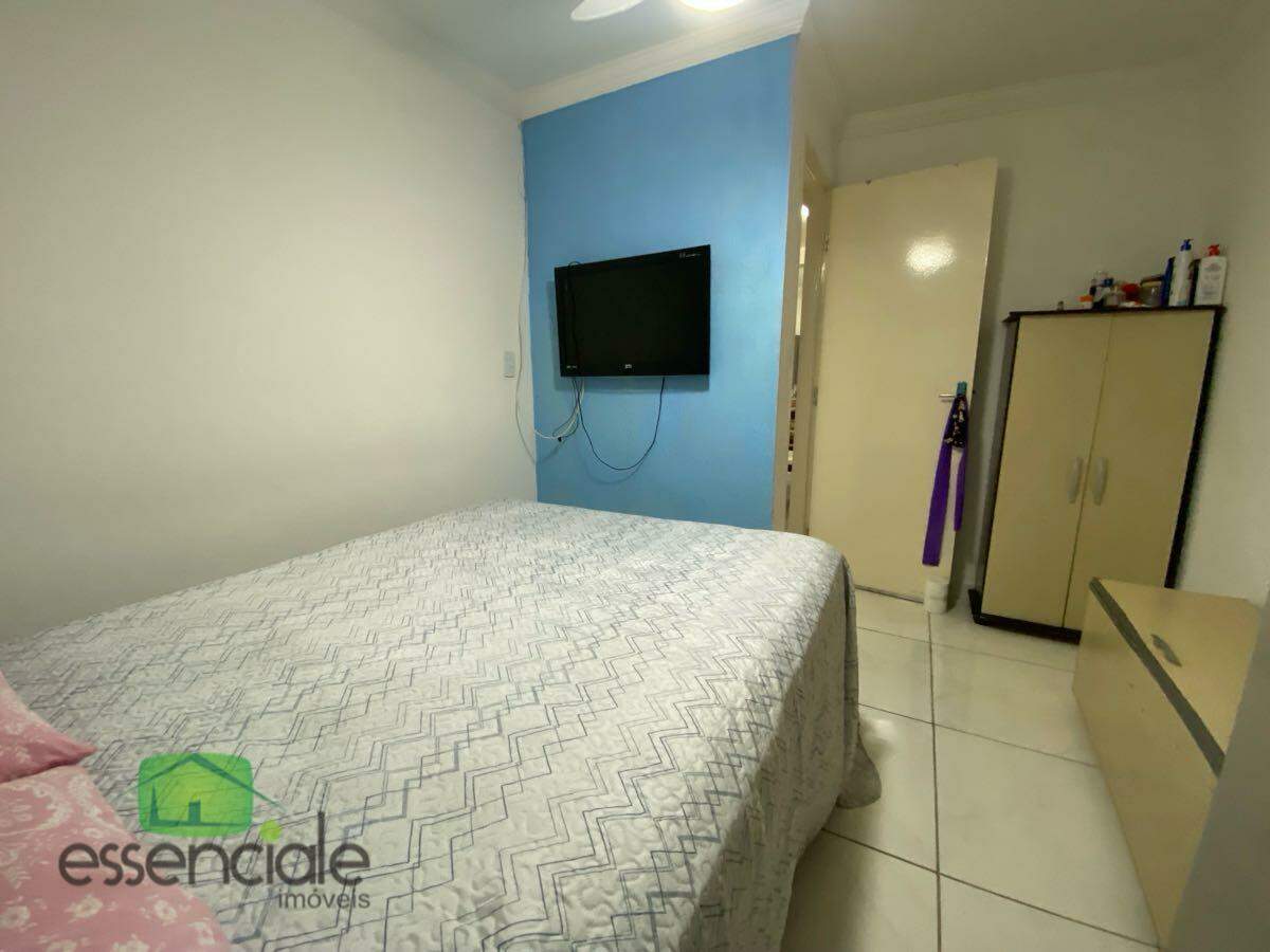 Casa com 200 m² e 4 quartos no bairro Água branca à venda por R$ 760.000