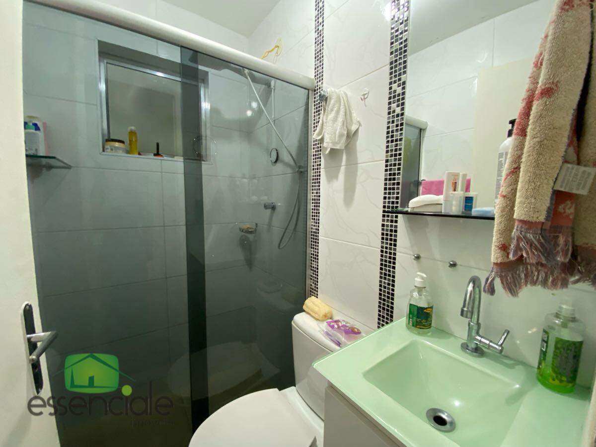 Casa com 200 m² e 4 quartos no bairro Água branca à venda por R$ 760.000