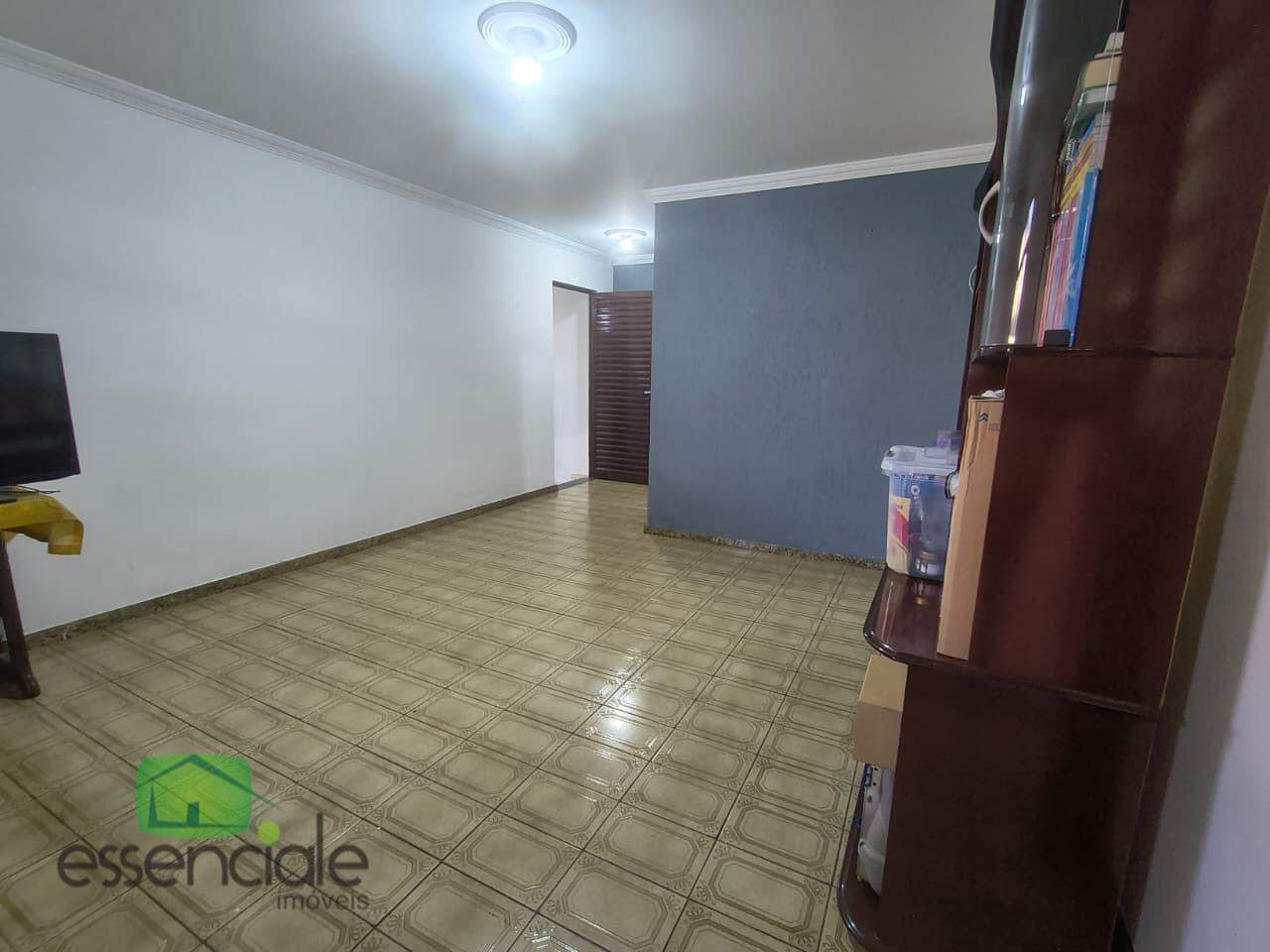 Casa de 172 m², 3 quartos, 5 vagas no bairro Flamengo em Contagem à venda por R$ 750.000,00