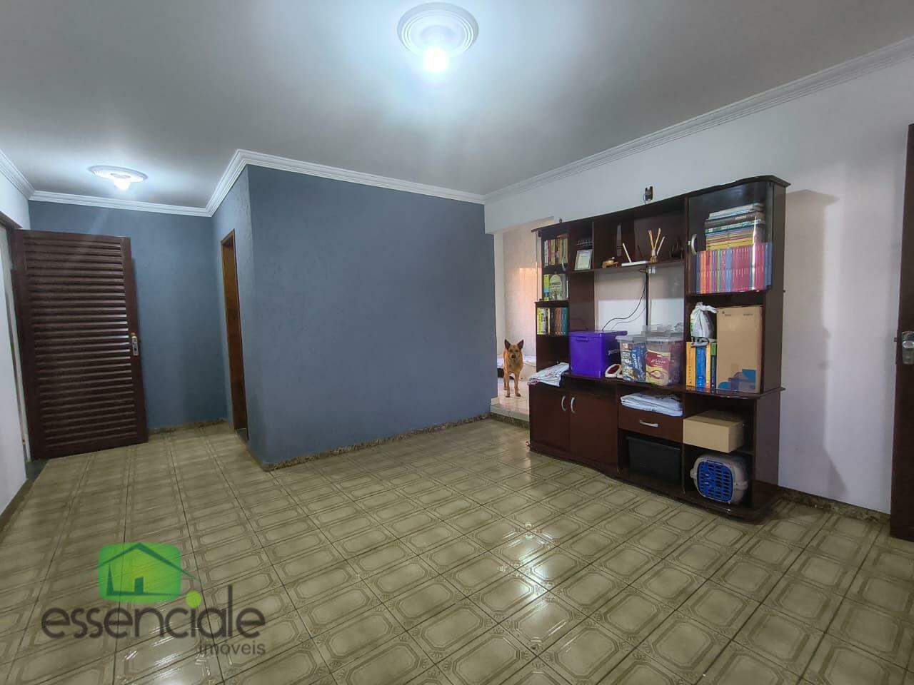 Casa de 172 m², 3 quartos, 5 vagas no bairro Flamengo em Contagem à venda por R$ 750.000,00