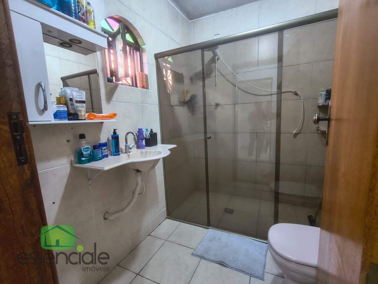 Casa de 172 m², 3 quartos, 5 vagas no bairro Flamengo em Contagem à venda por R$ 750.000,00