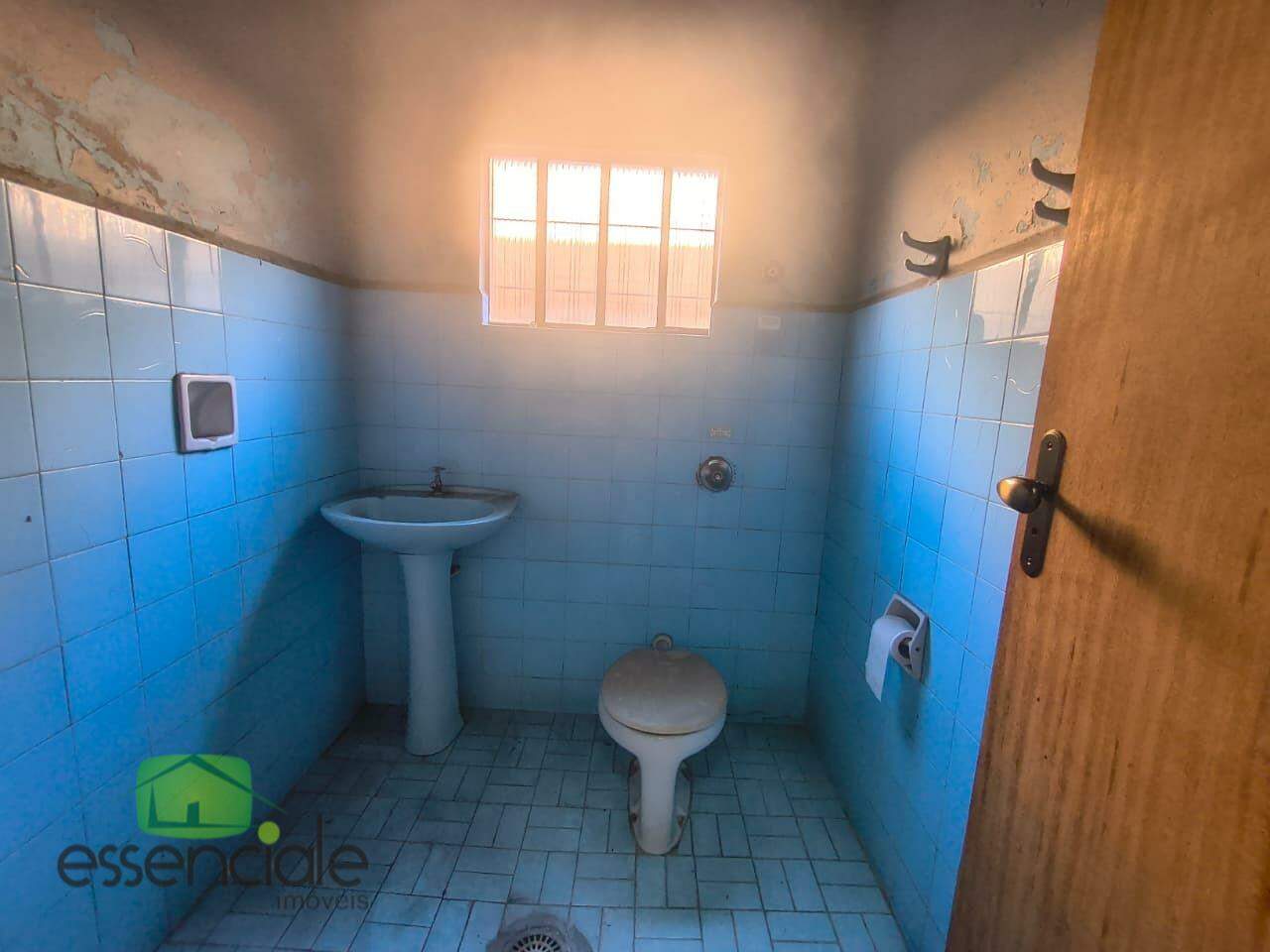 Casa de 172 m², 3 quartos, 5 vagas no bairro Flamengo em Contagem à venda por R$ 750.000,00