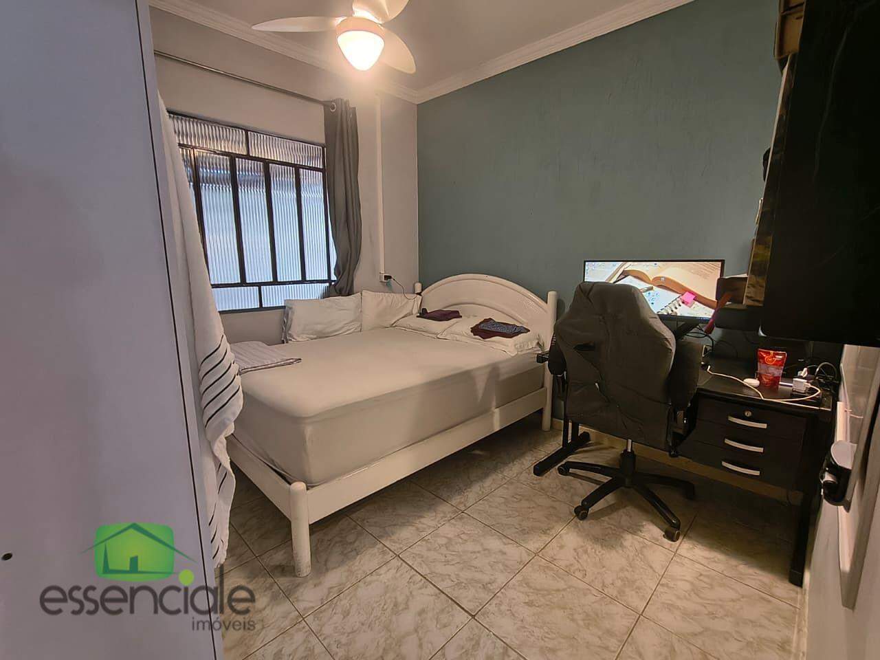 Casa de 172 m², 3 quartos, 5 vagas no bairro Flamengo em Contagem à venda por R$ 750.000,00