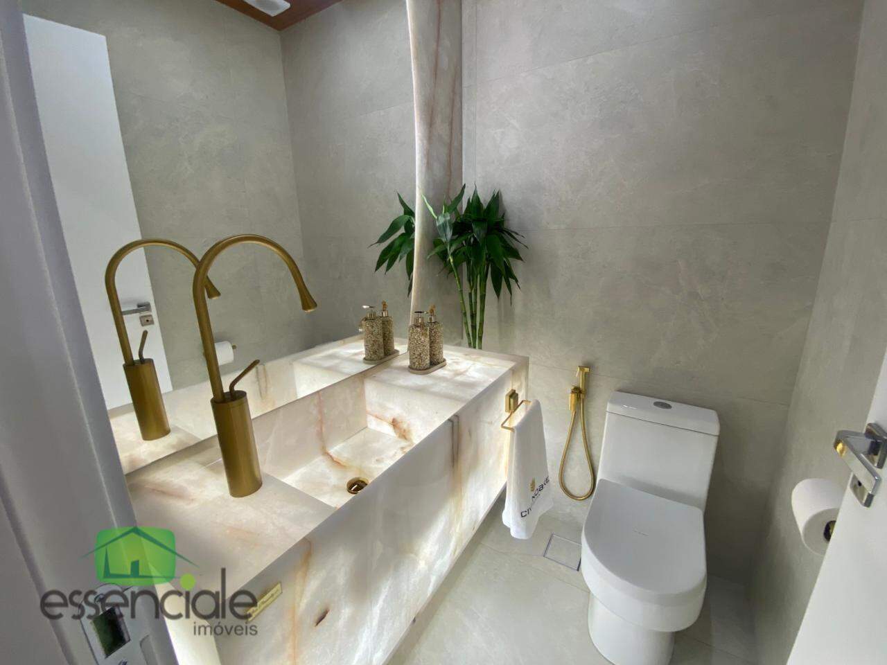 Apartamento com Área privativa, 3 quartos e 112m² no bairro Jardim Riacho a partir de R$1.080.000