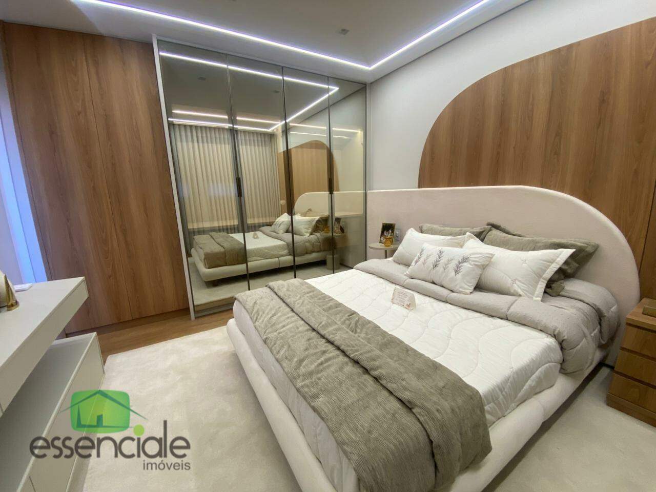 Apartamento com Área privativa, 3 quartos e 112m² no bairro Jardim Riacho a partir de R$1.080.000