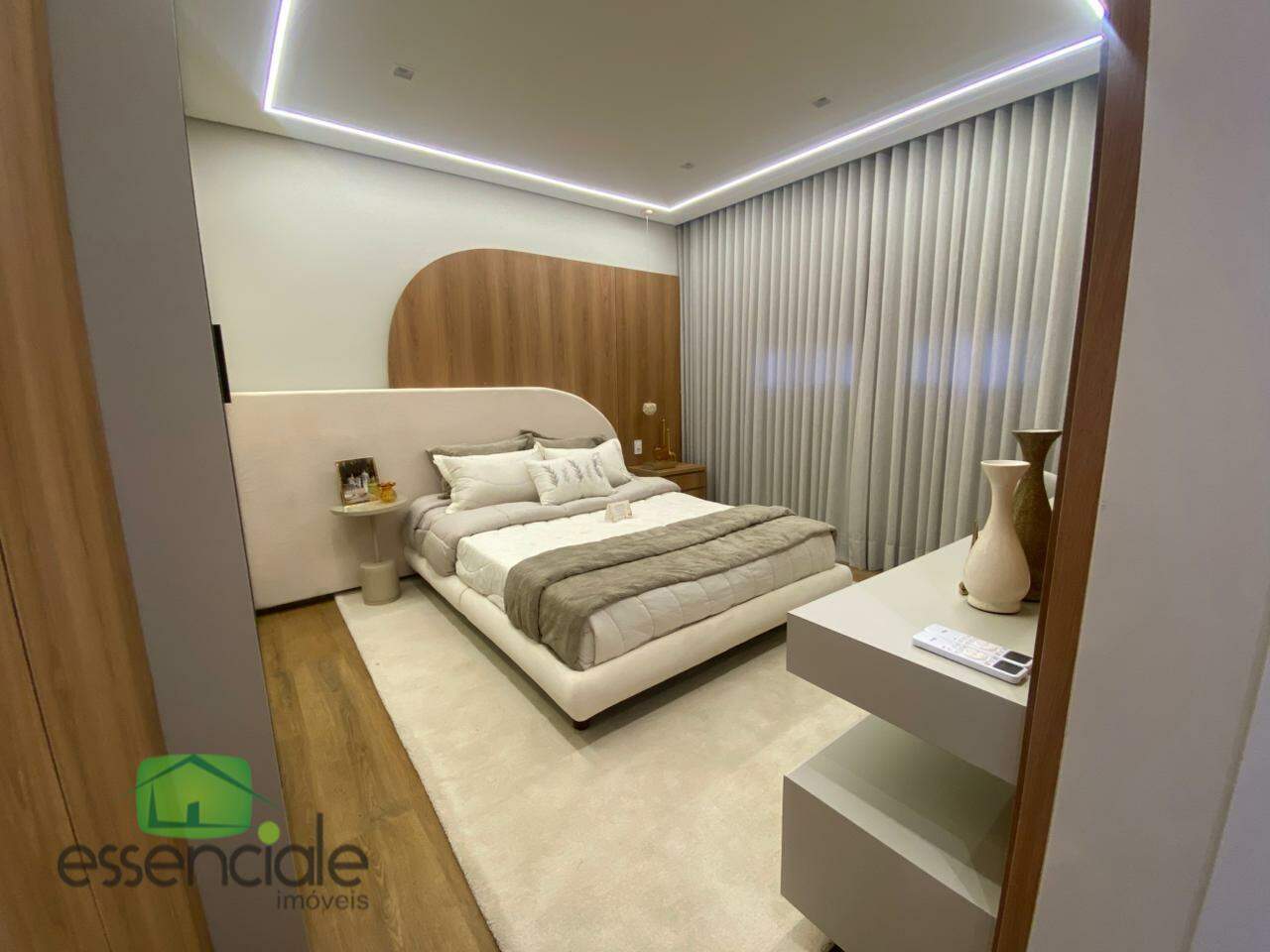 Apartamento com Área privativa, 3 quartos e 112m² no bairro Jardim Riacho a partir de R$1.080.000