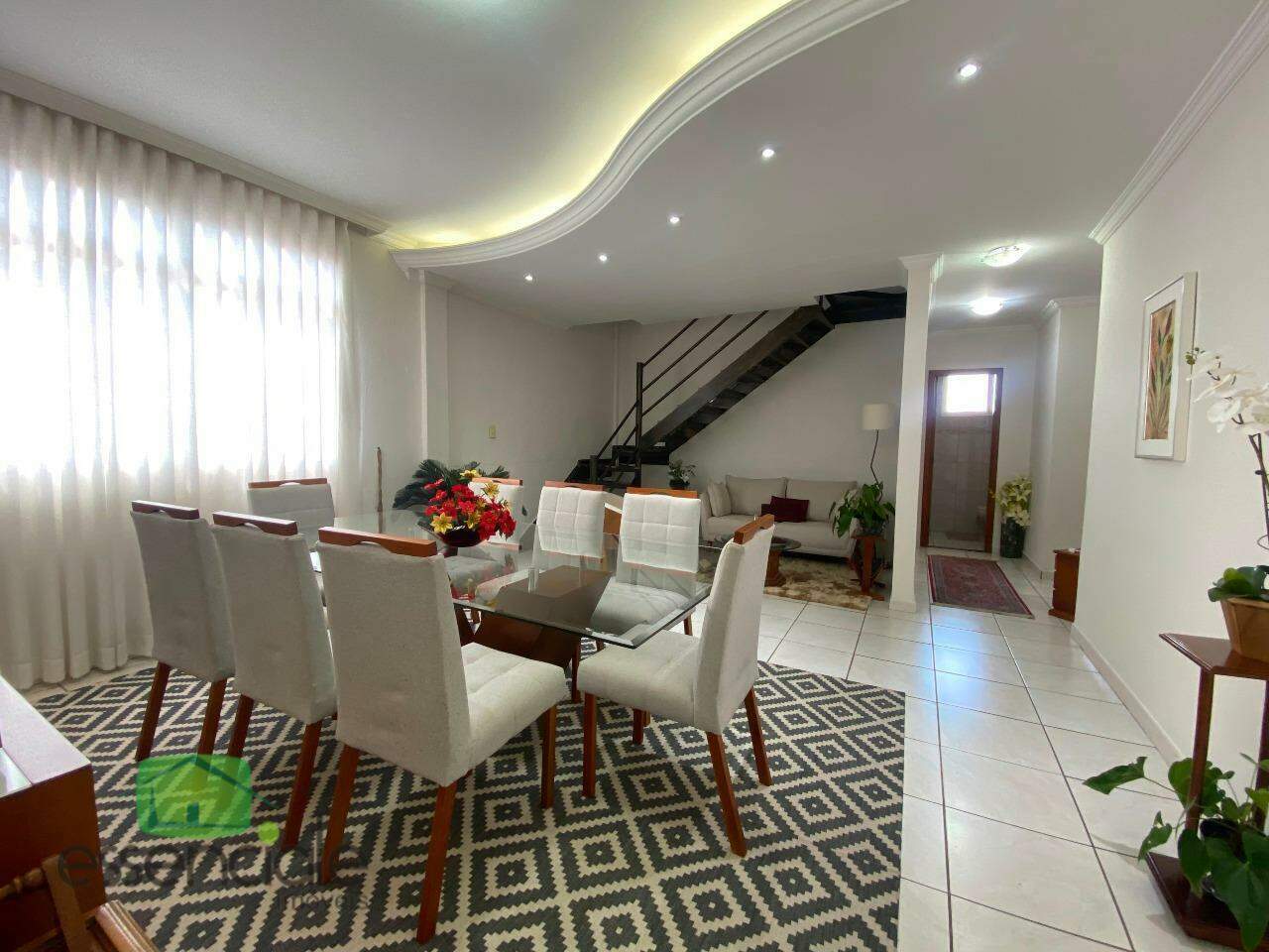 Cobertura 3 quartos e 200 m² no bairro Jardim Riacho à venda por R$ 890.000
