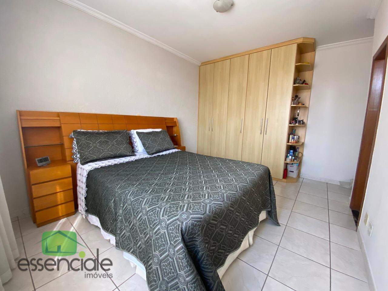 Cobertura 3 quartos e 200 m² no bairro Jardim Riacho à venda por R$ 890.000