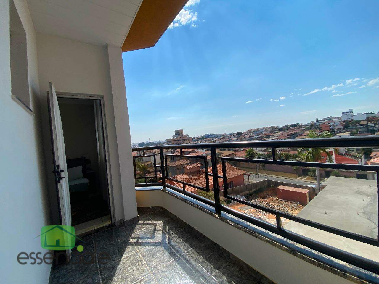 Cobertura 3 quartos e 200 m² no bairro Jardim Riacho à venda por R$ 890.000