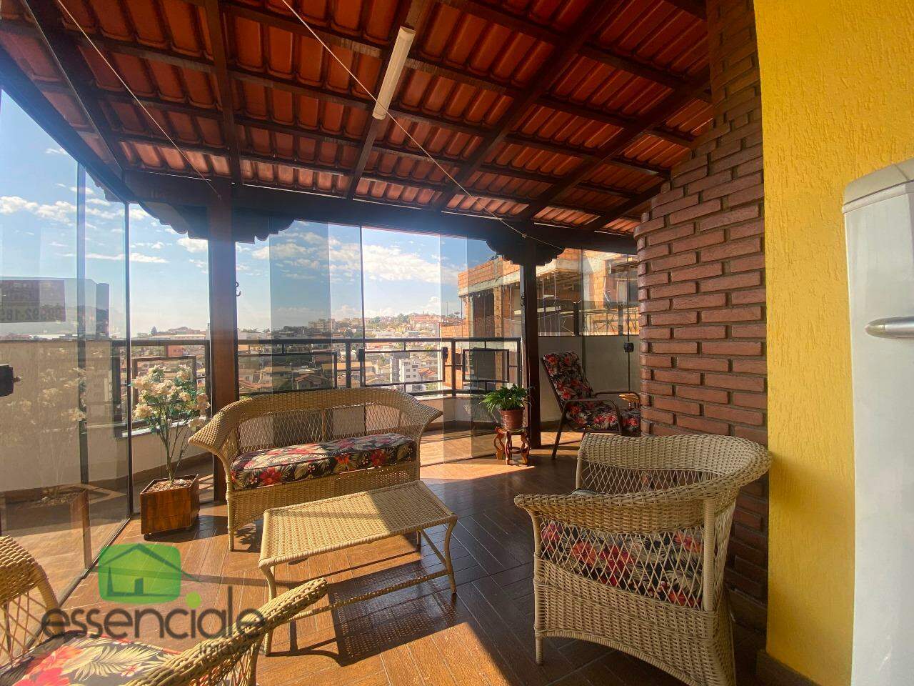 Cobertura 3 quartos e 200 m² no bairro Jardim Riacho à venda por R$ 890.000