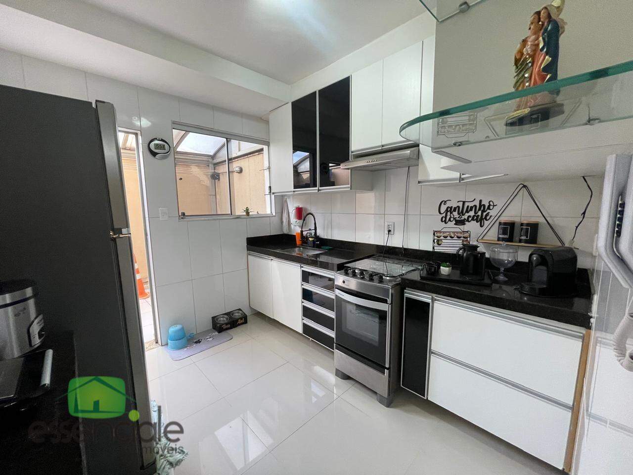 Apartamento 2 quartos, com área privativa 1 vaga no Cabral, Contagem.