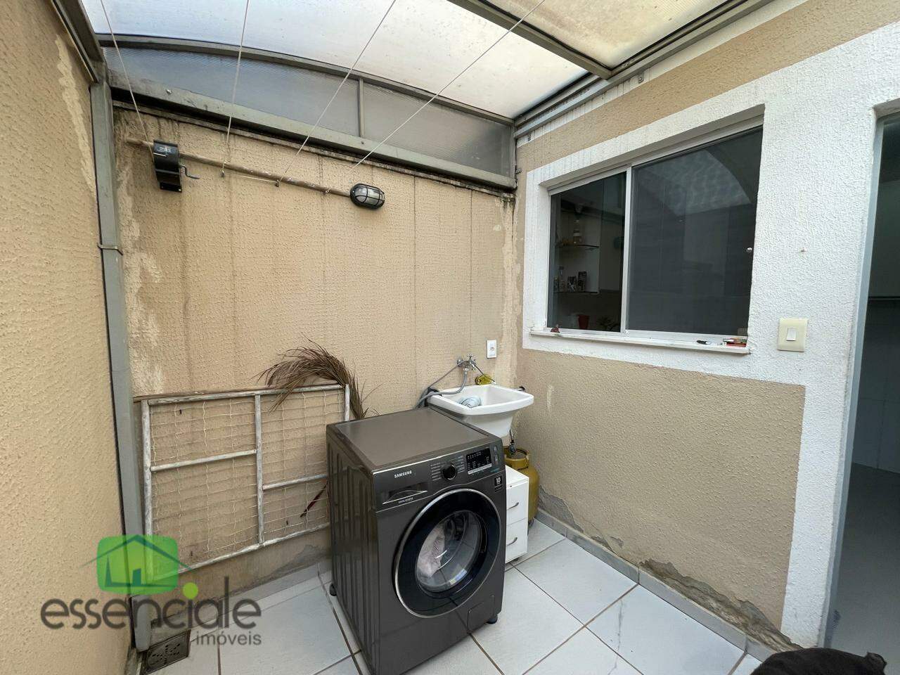 Apartamento 2 quartos, com área privativa 1 vaga no Cabral, Contagem.