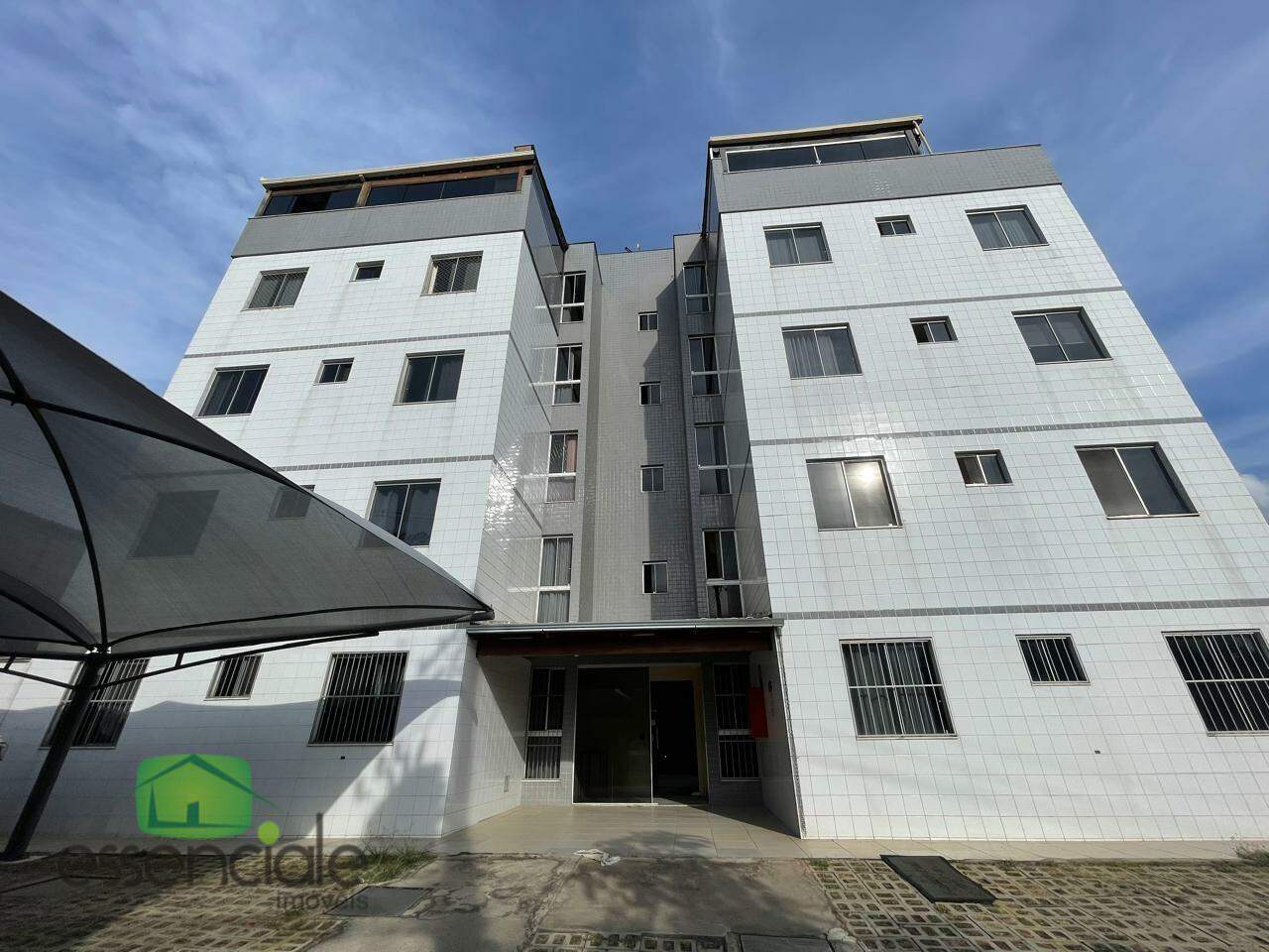 Apartamento 2 quartos, com área privativa 1 vaga no Cabral, Contagem.