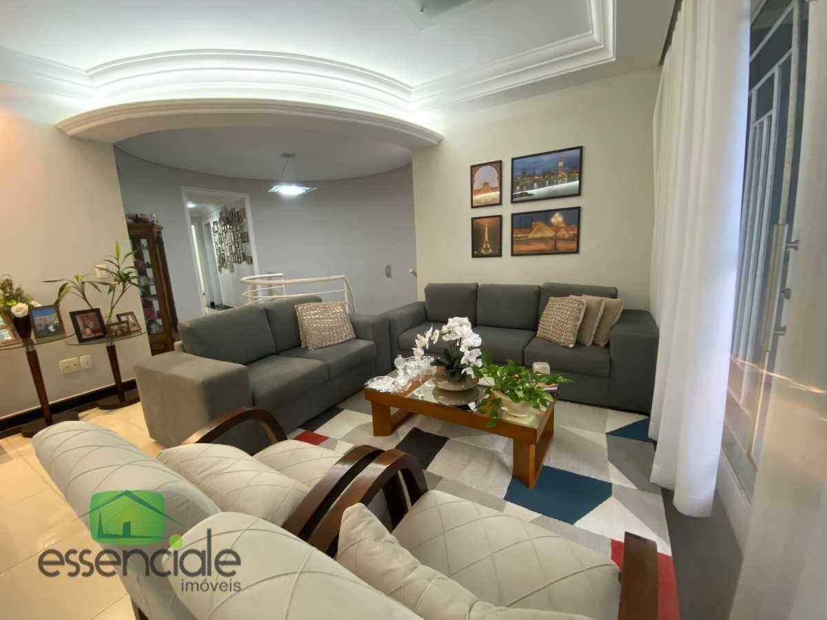 Casa de 250 m² e 3 quartos no bairro Europa à venda por R$ 1.250.000