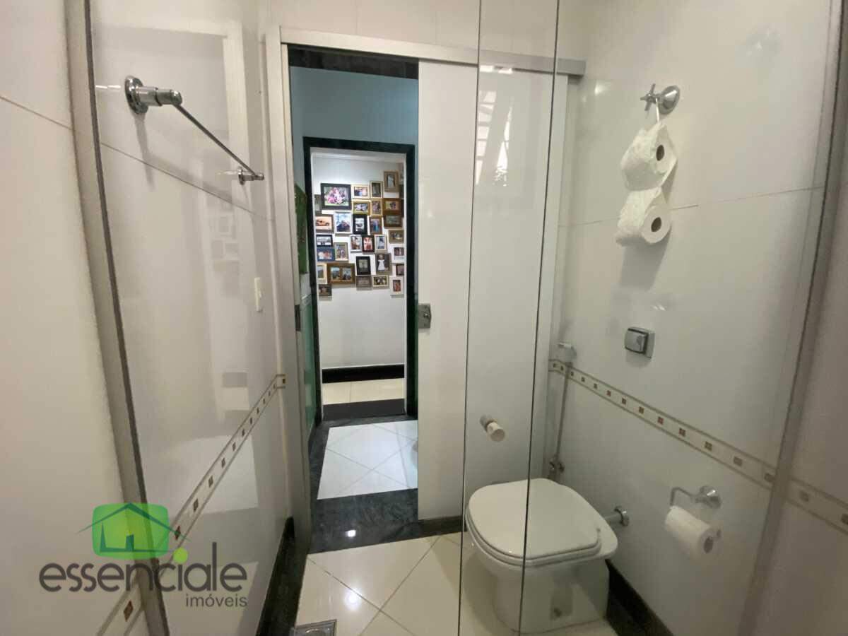 Casa de 250 m² e 3 quartos no bairro Europa à venda por R$ 1.250.000