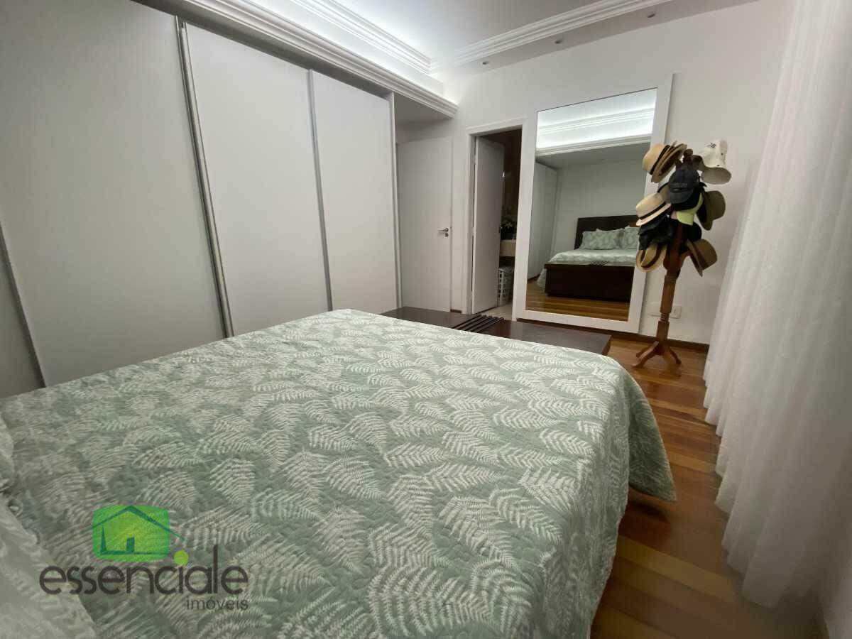Casa de 250 m² e 3 quartos no bairro Europa à venda por R$ 1.250.000
