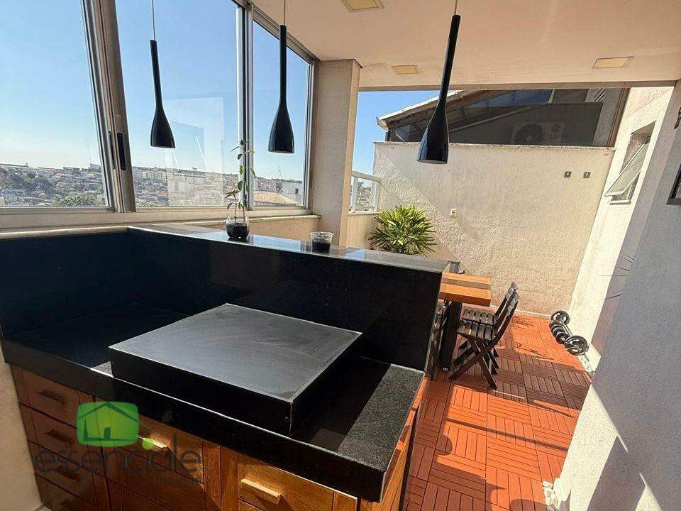 Cobertura com 140 m² e 3 quartos no bairro Alvorada à venda por R$ 620.000