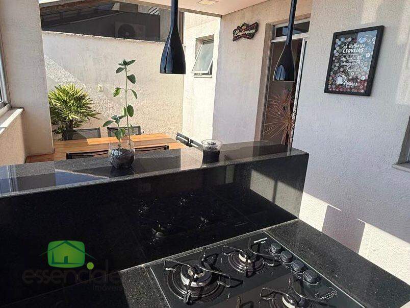 Cobertura com 140 m² e 3 quartos no bairro Alvorada à venda por R$ 620.000