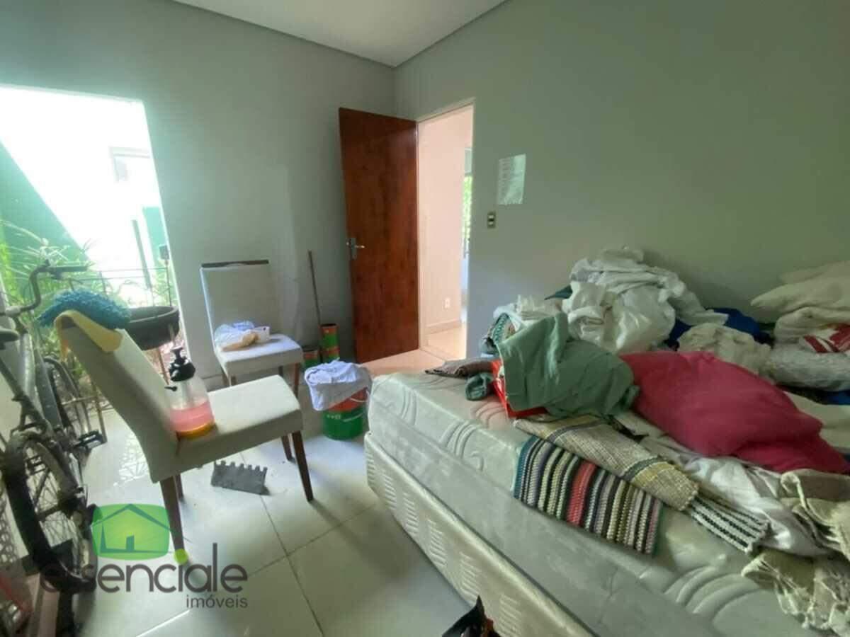 Casa de 130m² e 3 quartos no bairro Jardim Riacho das Pedras à venda por R$ 935.000