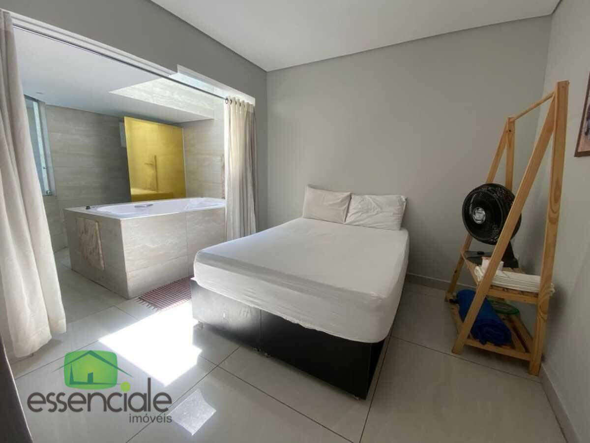 Casa de 130m² e 3 quartos no bairro Jardim Riacho das Pedras à venda por R$ 935.000