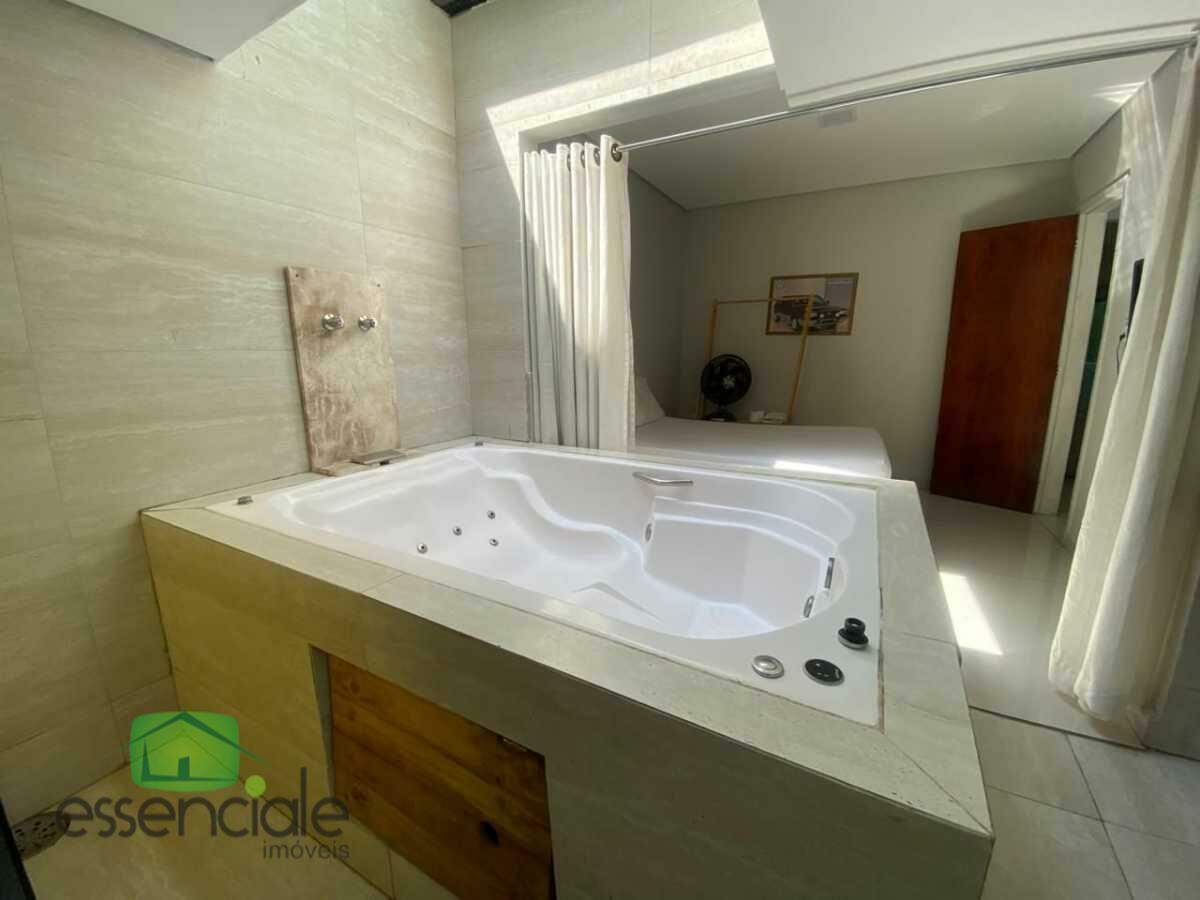 Casa de 130m² e 3 quartos no bairro Jardim Riacho das Pedras à venda por R$ 935.000