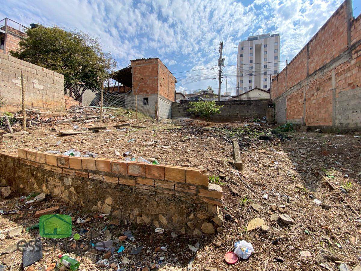 Lote com 360 m² no bairro Alvorada, em Contagem – MG, à venda por R$ 350.000