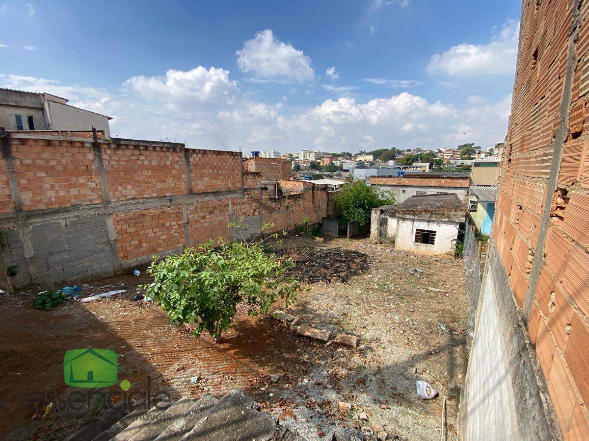 Lote com 360 m² no bairro Alvorada, em Contagem – MG, à venda por R$ 350.000