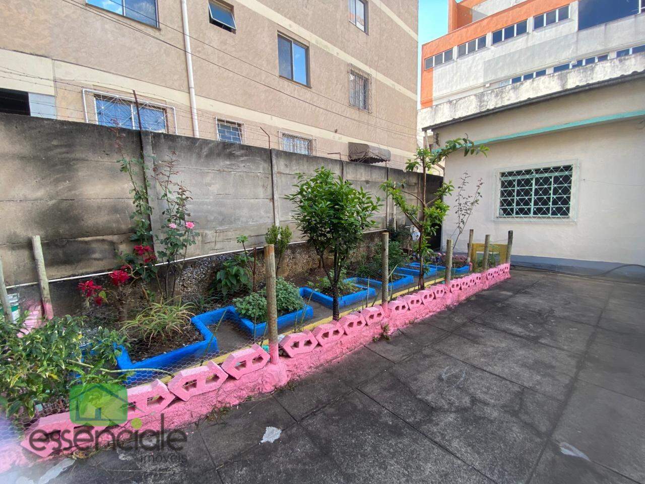 Casa de 360m² e 3 quartos no bairro Eldorado à venda por R$ 1.400.000