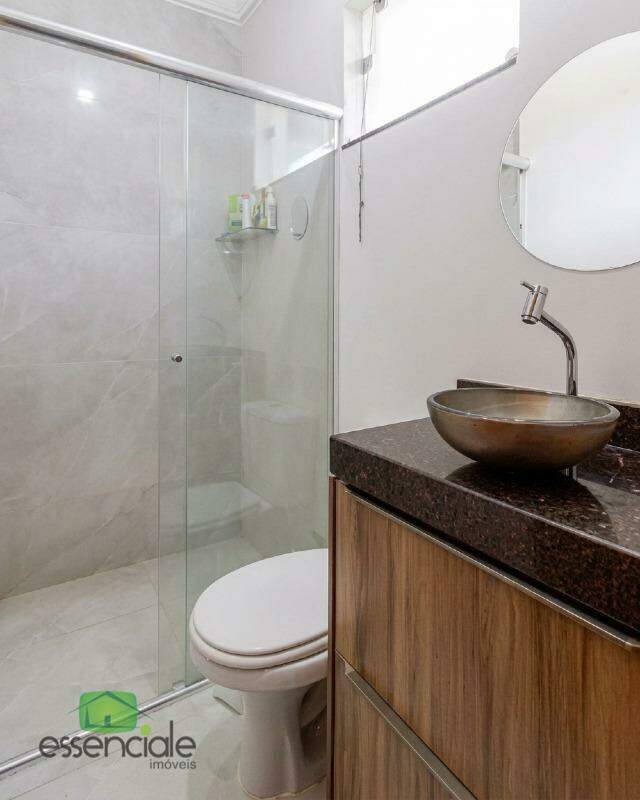 Casa de 180m² e 3 quartos no bairro Europa à venda por R$ 630.000