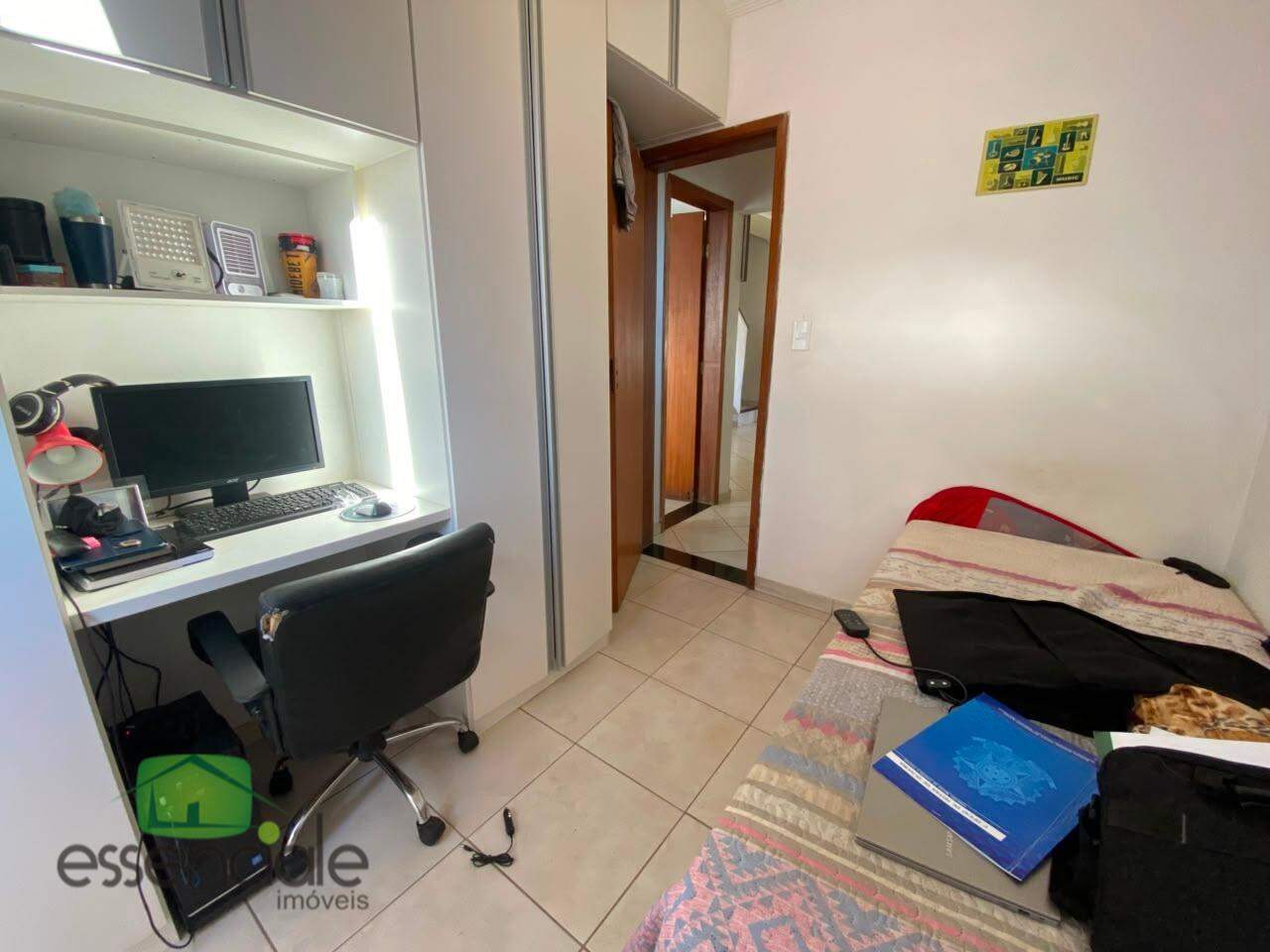 Cobertura com 140 m² e 3 quartos no bairro Novo Riacho à venda por R$ 530.000