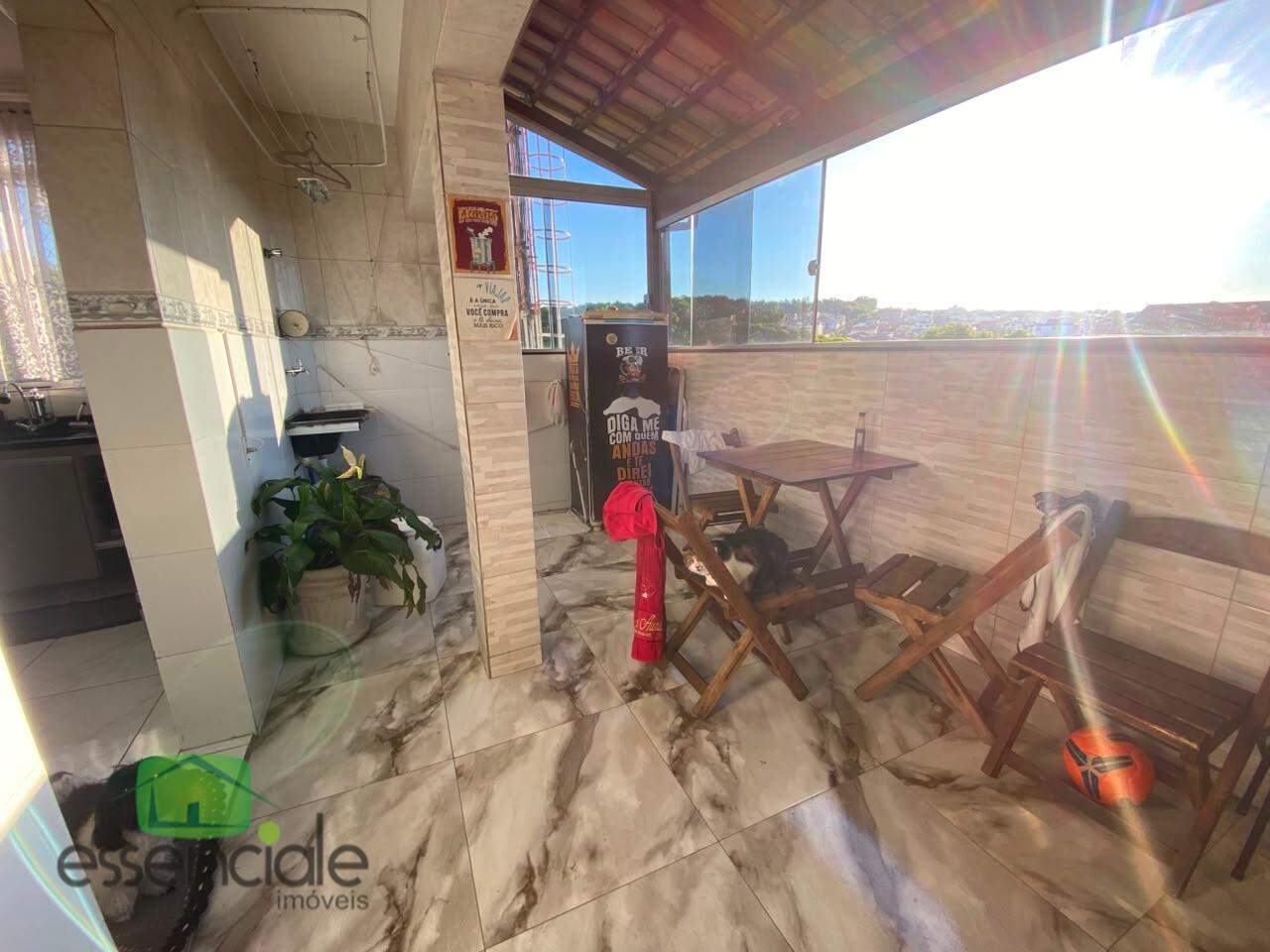 Cobertura com 140 m² e 3 quartos no bairro Novo Riacho à venda por R$ 530.000