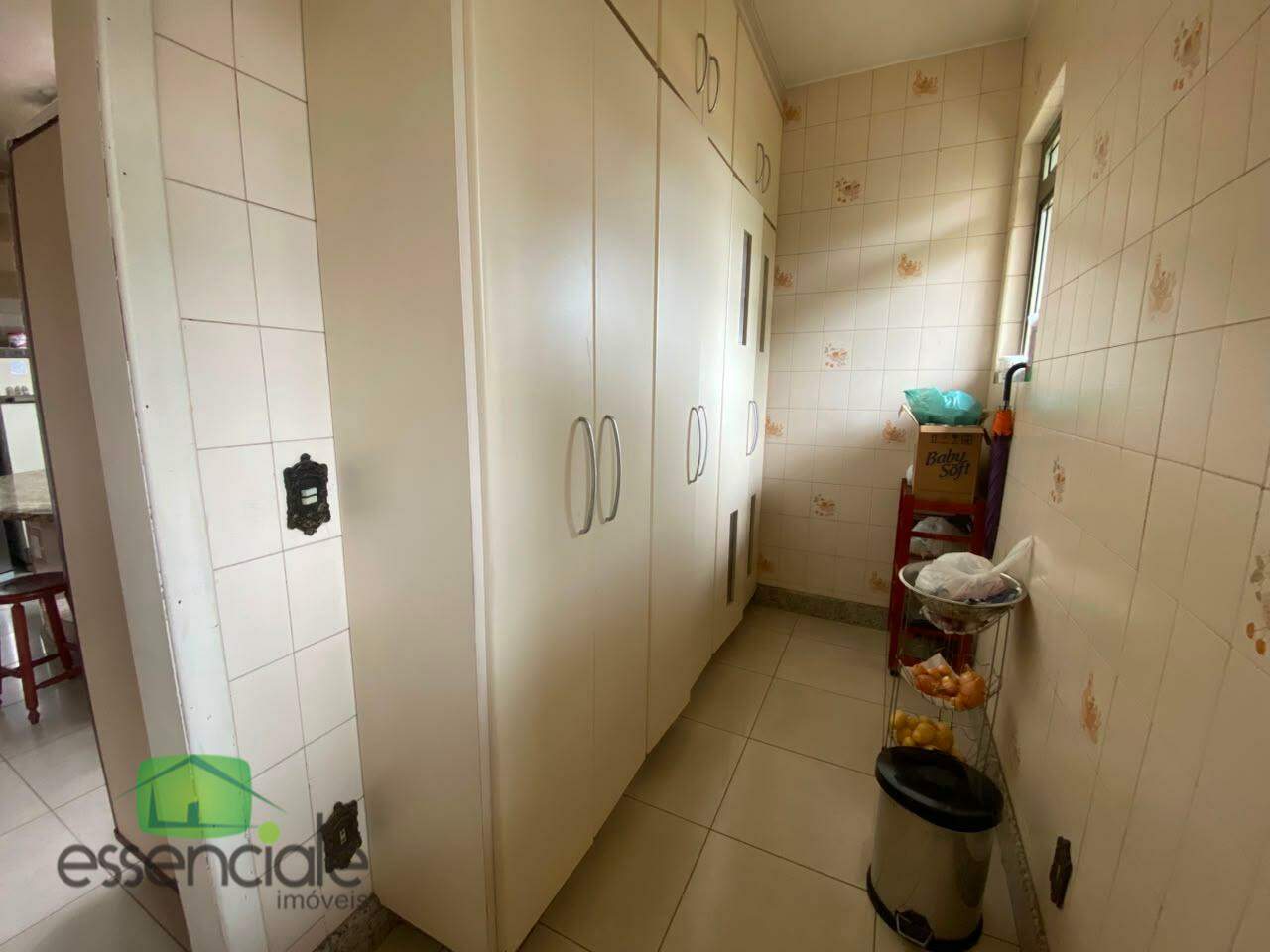 Casa com 860 m² e 4 quartos no bairro Jardim Riacho das Pedras à venda por R$ 4.000.000