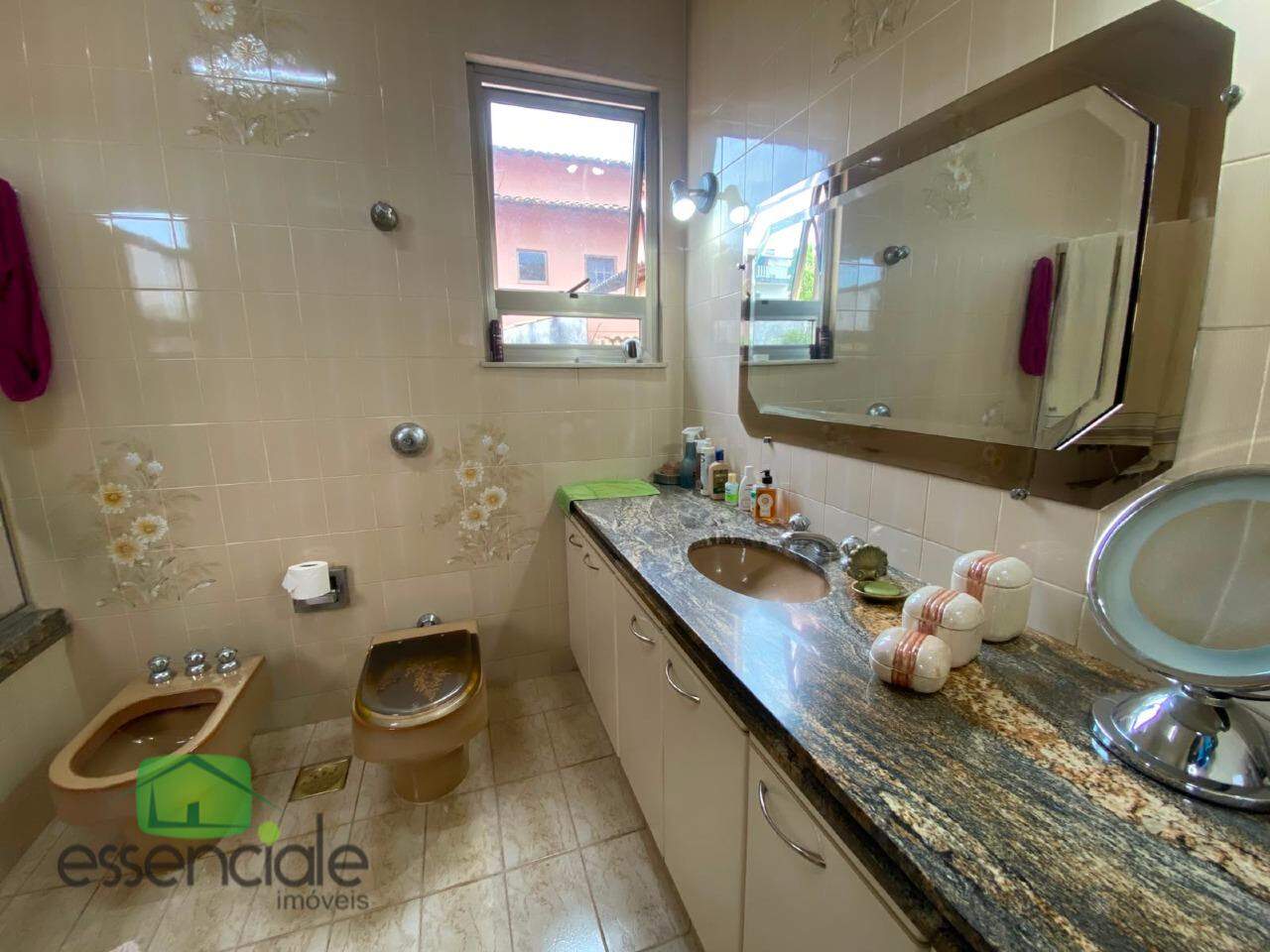 Casa com 860 m² e 4 quartos no bairro Jardim Riacho das Pedras à venda por R$ 4.000.000