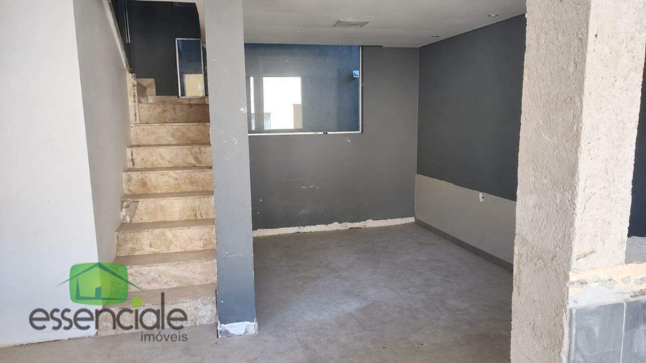 Casa com 200 m² e 4 quartos no bairro Europa à venda por R$ 1.200.000